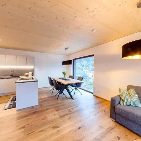 Urban-Apartmenthaus Zwischen Berg Und See Dornbirn Exterior photo