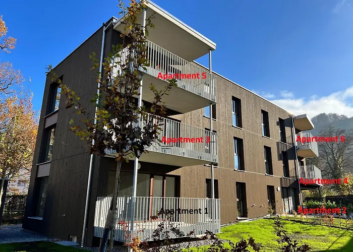 Urban-Apartmenthaus Zwischen Berg Und See