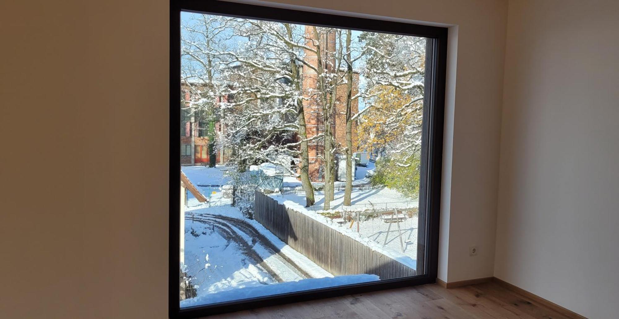 Urban-apartmenthaus Zwischen Berg Und
